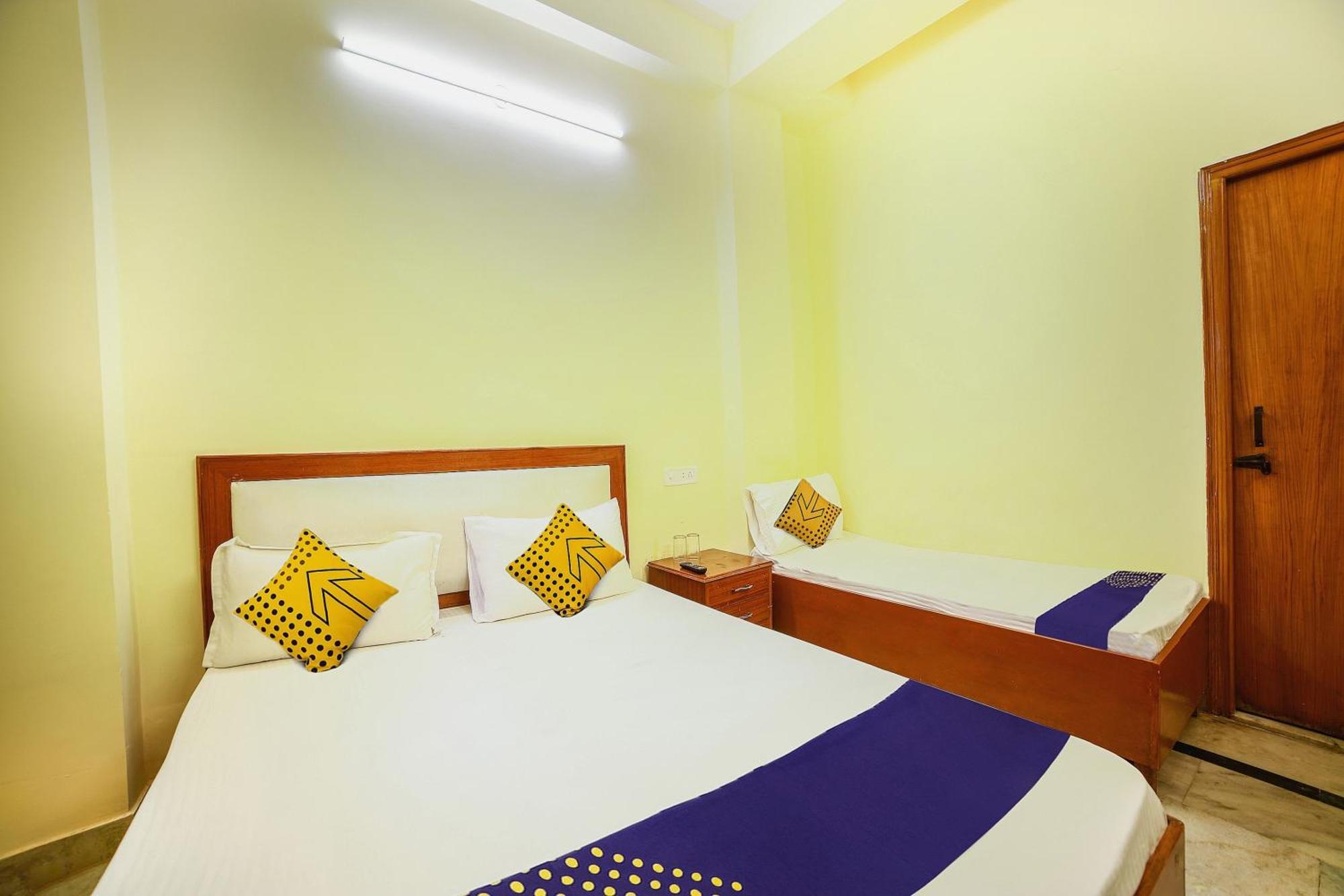 Hotel O City Inn Dx Yeni Delhi Dış mekan fotoğraf