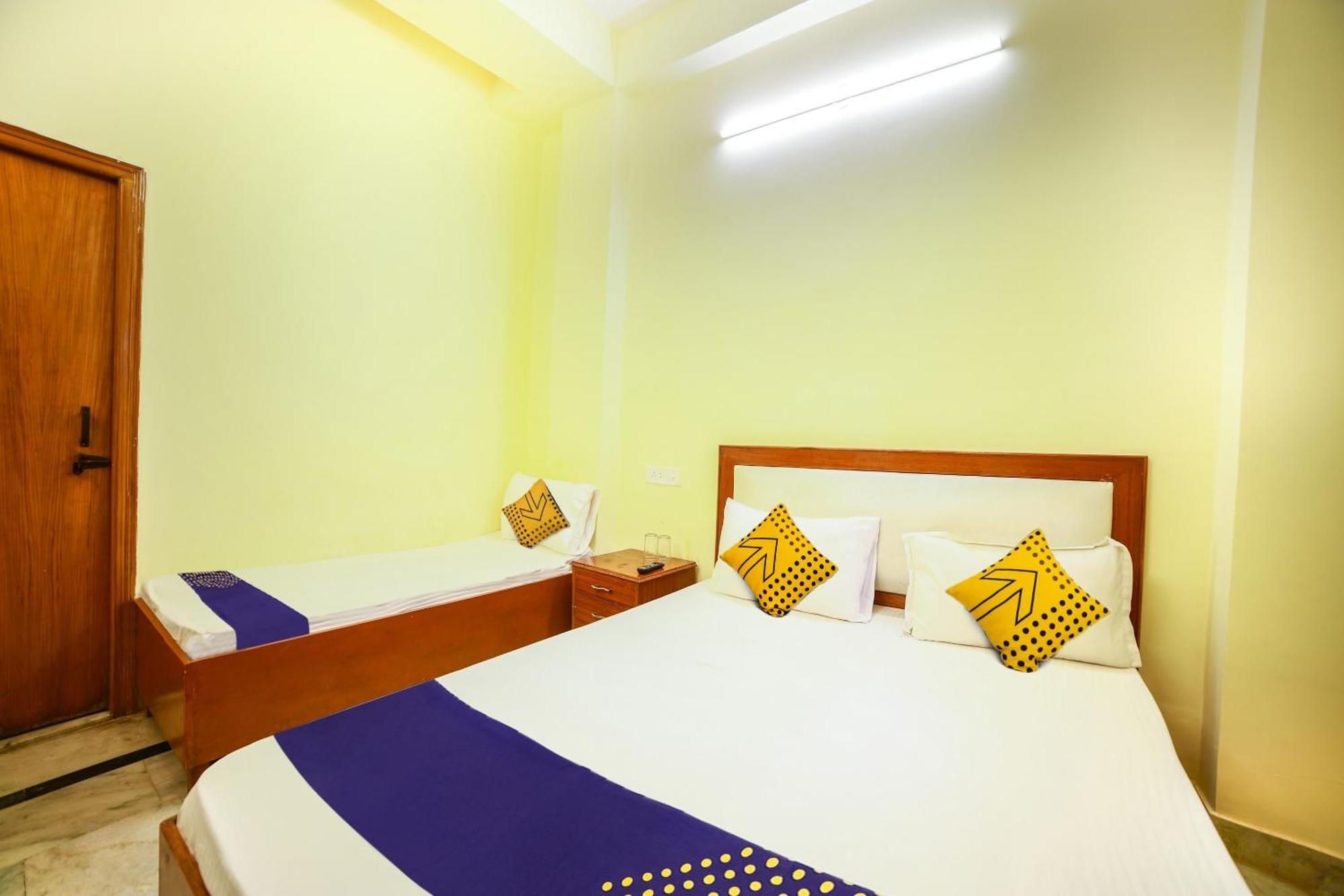 Hotel O City Inn Dx Yeni Delhi Dış mekan fotoğraf