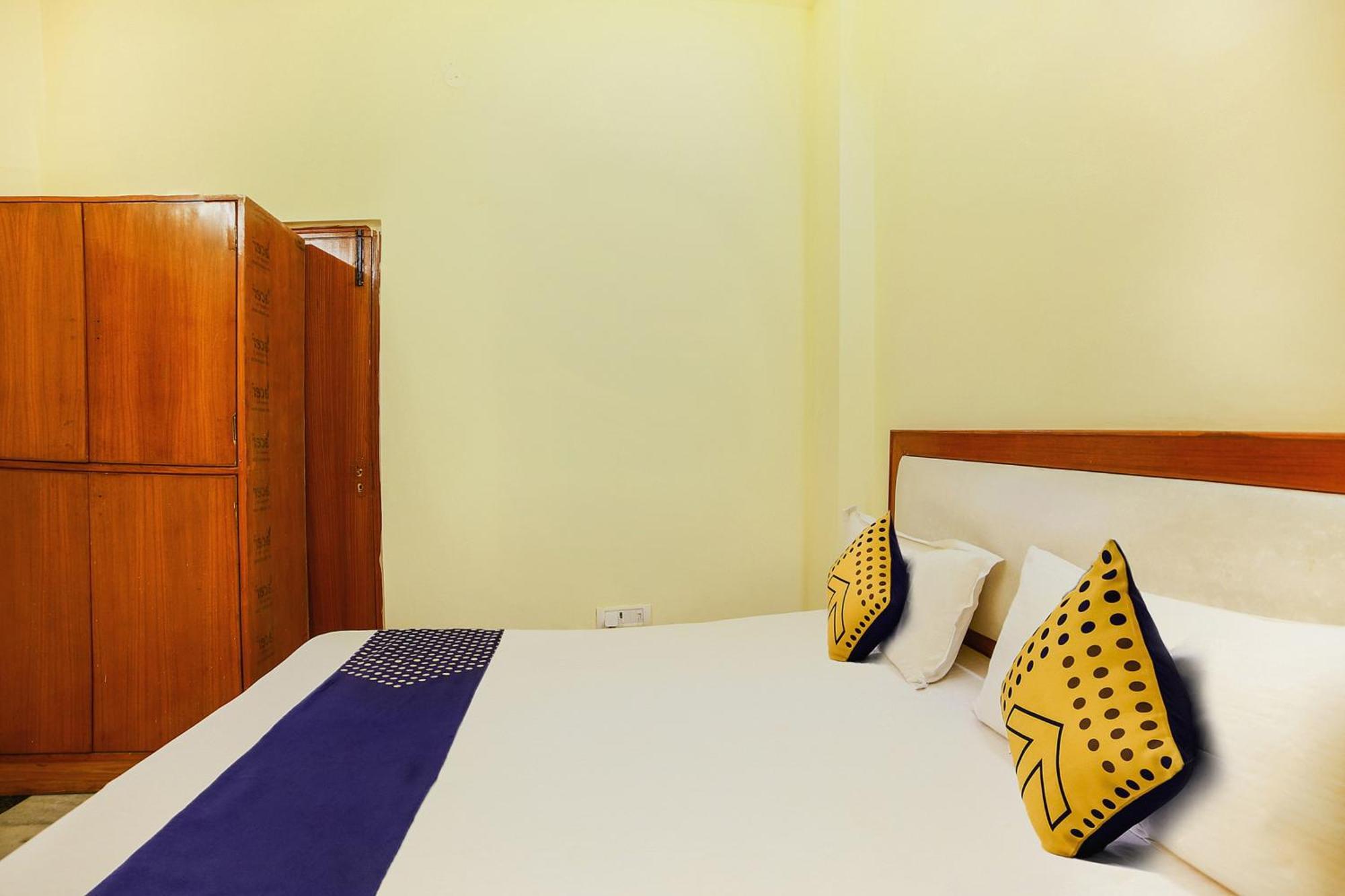 Hotel O City Inn Dx Yeni Delhi Dış mekan fotoğraf