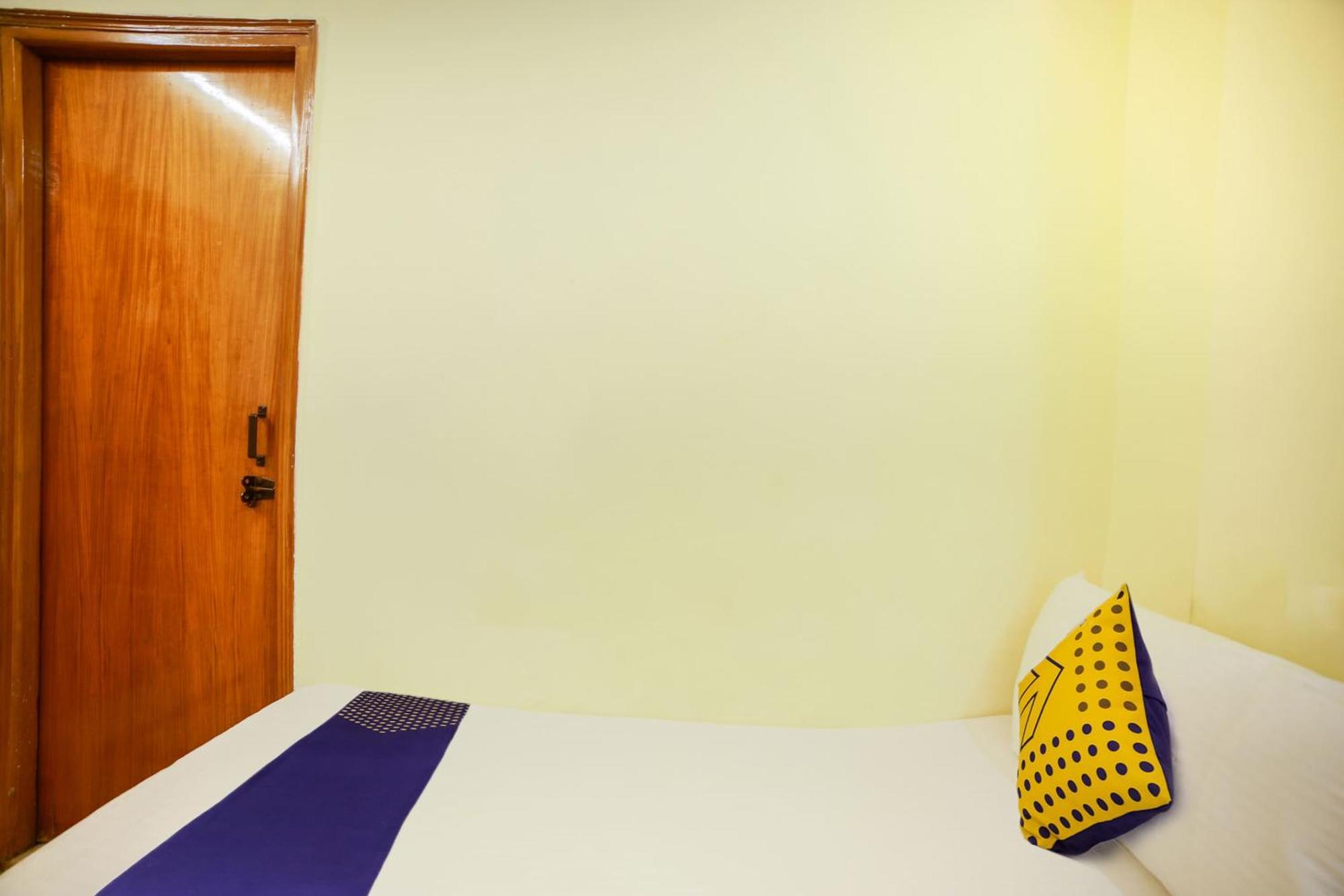 Hotel O City Inn Dx Yeni Delhi Dış mekan fotoğraf