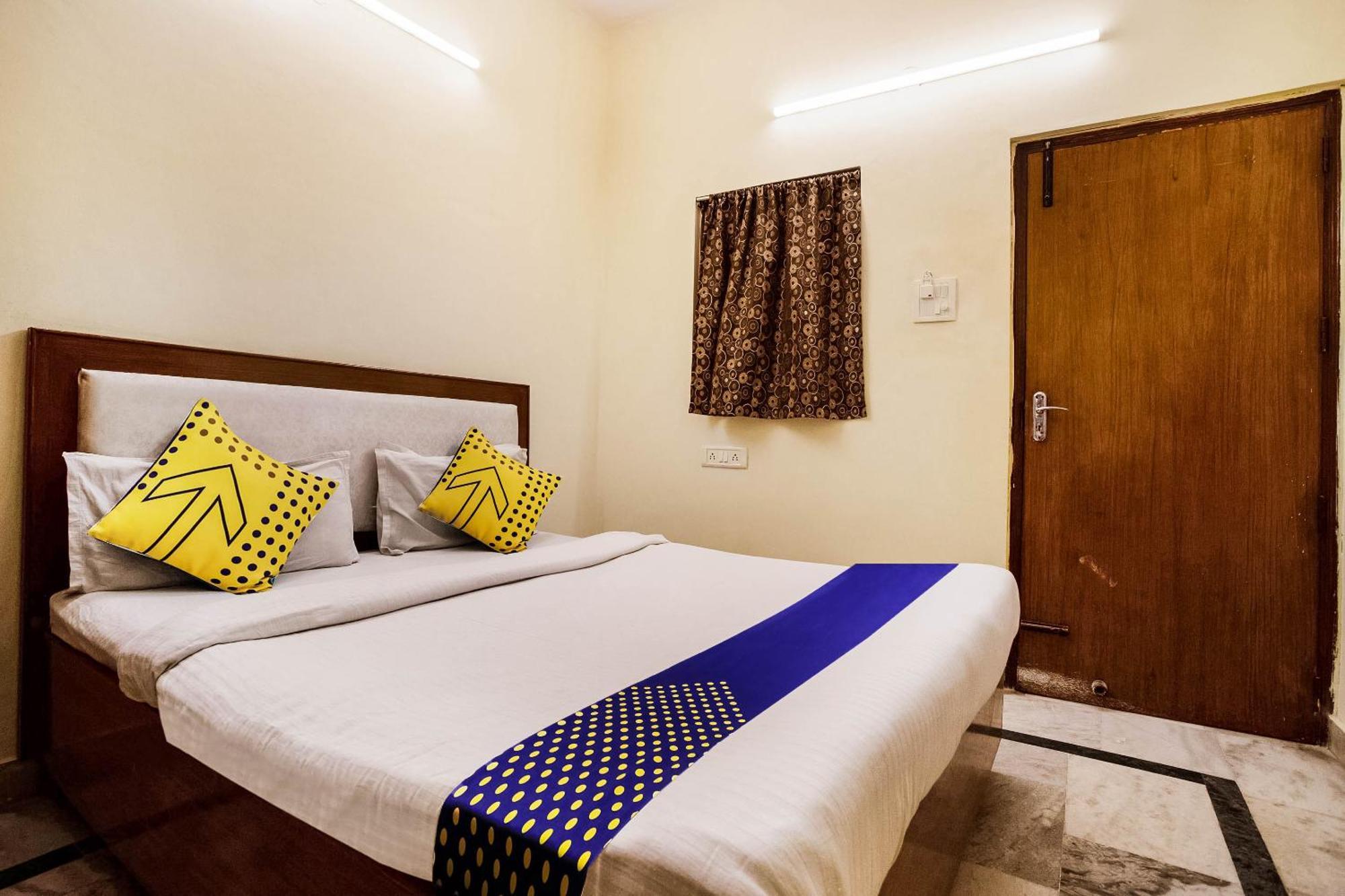 Hotel O City Inn Dx Yeni Delhi Dış mekan fotoğraf