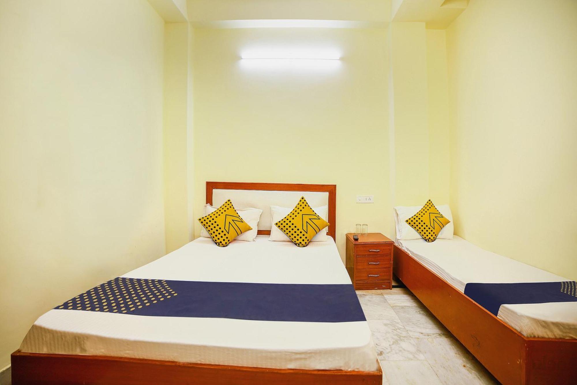 Hotel O City Inn Dx Yeni Delhi Dış mekan fotoğraf